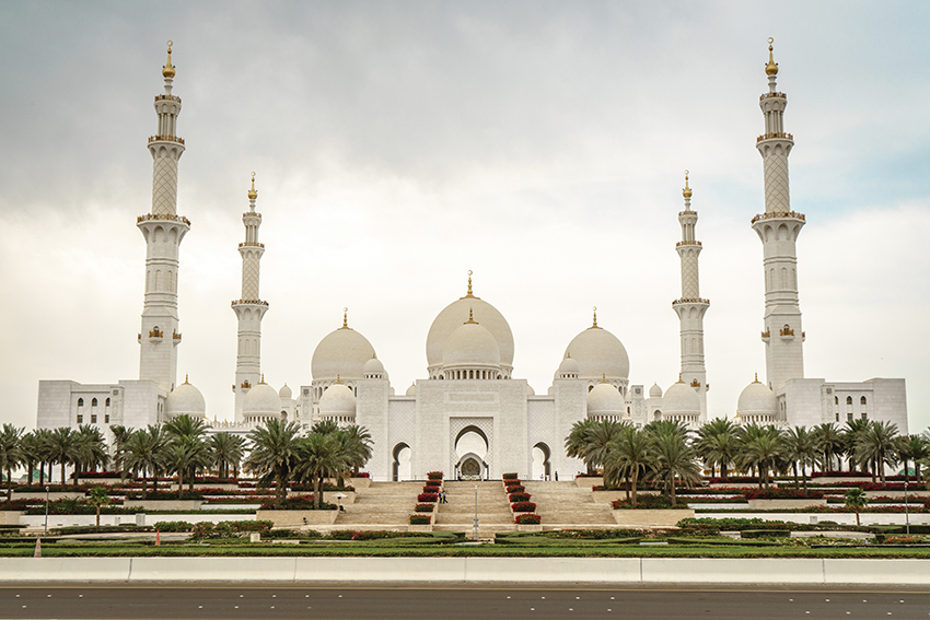 uae s Mosques … Monuments Narrating the Aesthetics of Time and Space