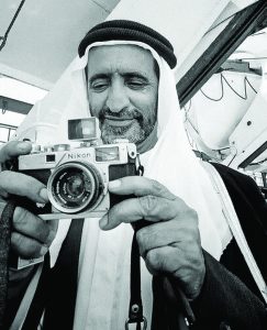 الشيخ راشد بن سعيد والتصوير