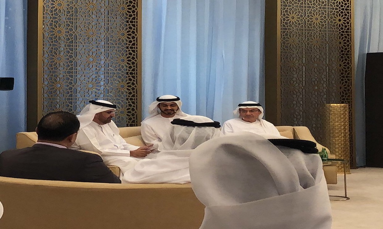 أمسية رمضانية رائعة عن المغفور له الشيخ زايد طيب ﷲ ثراه في مجلس راشد بن حميد النعيمي قدمها معالي زكي نسيبة وسعادة جمال بن حويرب المهيري