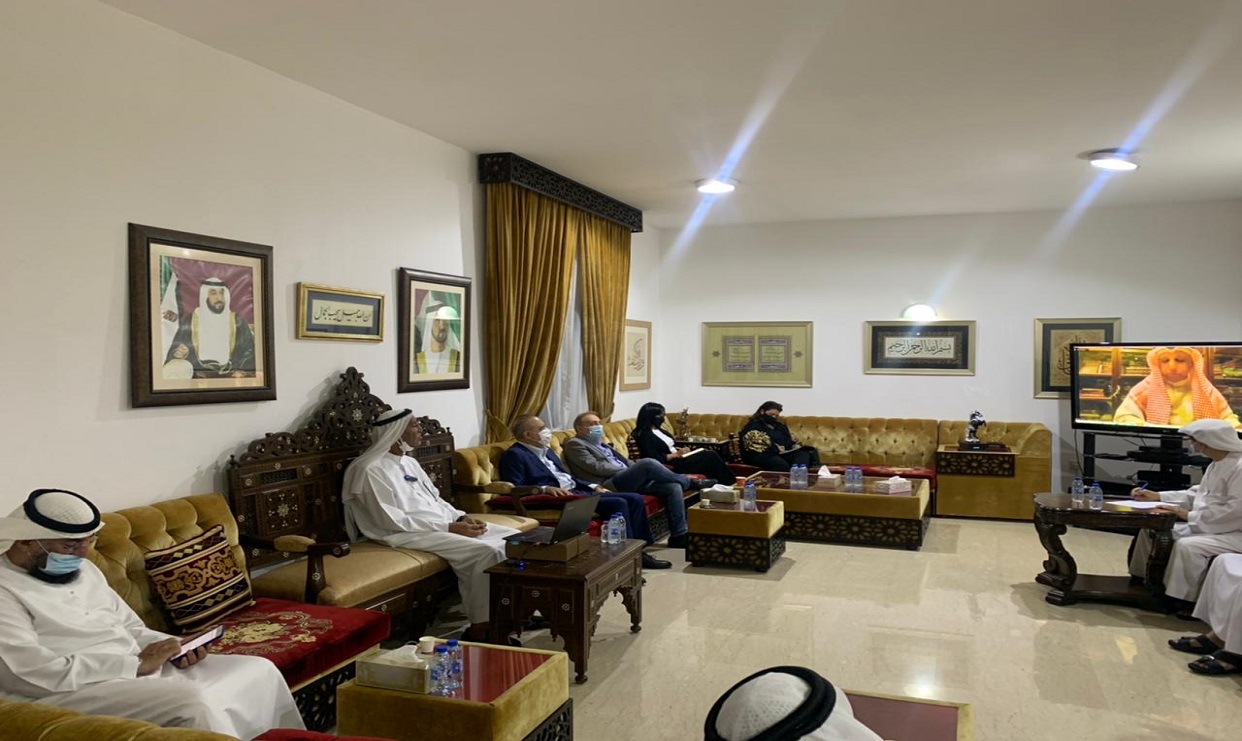 الباحث أنور الحريري يدعو لإنشاء متحف للوثائق التاريخية في الإمارات