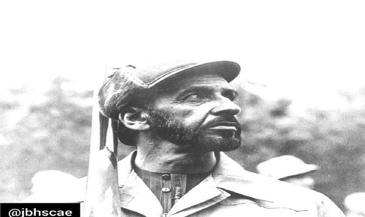 الشيخ زايد بن سلطان آل نهيان طيب الله ثراه في رحلة صيد في إسكتلندا عام 1968م