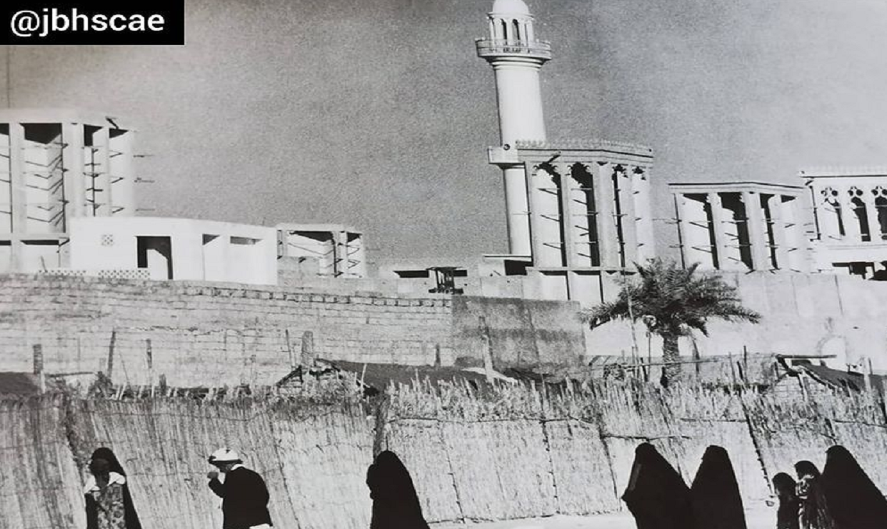 المسجد الكبير بدبي عام 1962