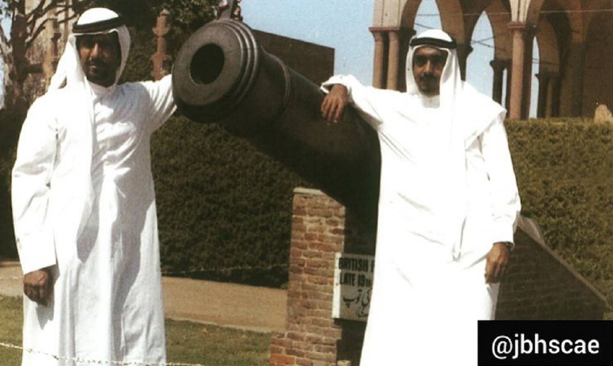 صاحب السمو الشيخ خليفة بن زايد رعاه الله وسمو الشيخ طحنون في مدينة لاهور في باكستان
